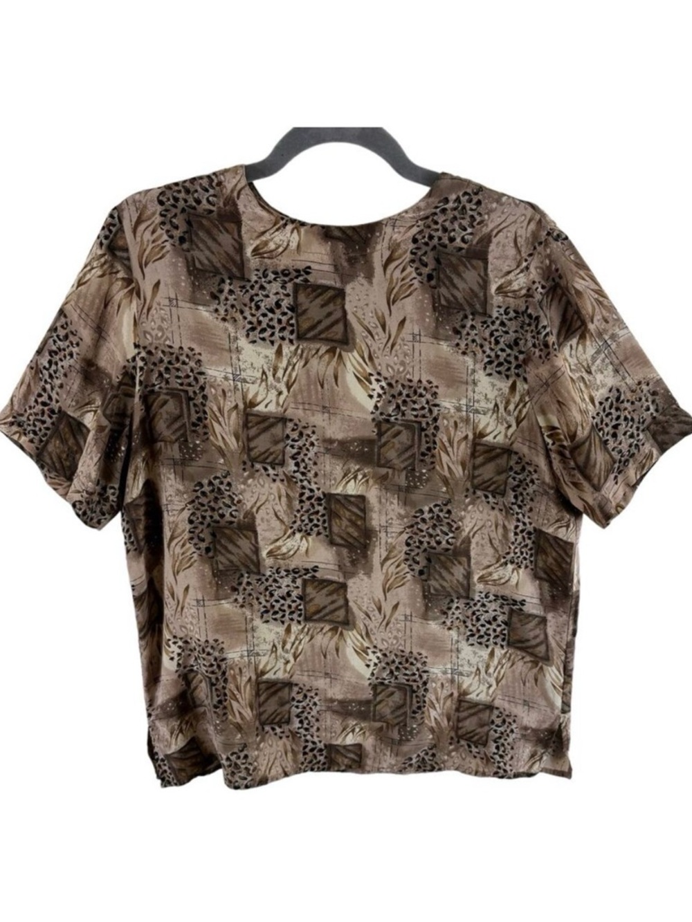 QUO-Silk Vintage 100% Silk Leopard‎ Print Short Sleeve Crew Neck Blouse Size S